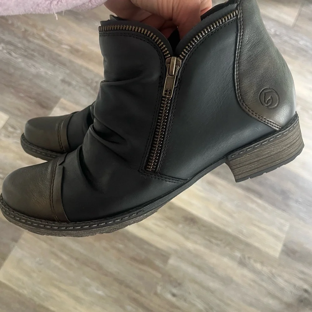 Remonte Chandra 80 Women's Leather Chelsea Ankle Boots size 8 Block Heel new - Picture 3 of 13
